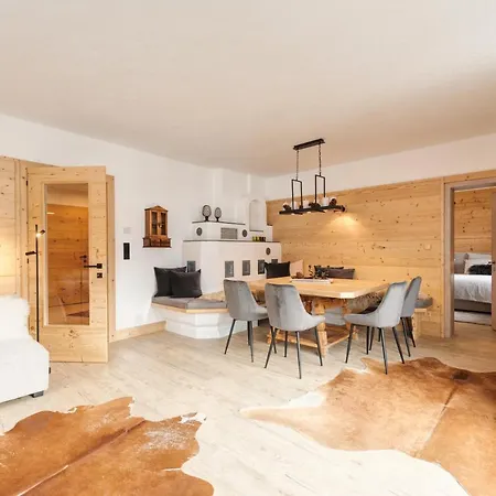 Haus Diel - Premium Apartments Mit Kueche Pettneu am Arlberg Exterior photo
